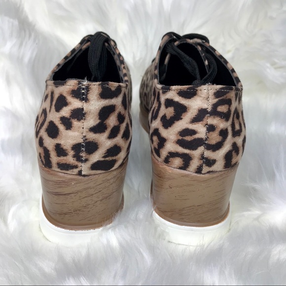 💥LAST PAIR SIZE 6💥LEOPARD VEGAN SUEDE SNEAKER🐆 - Picture 3 of 8